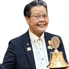 Winnie Lee